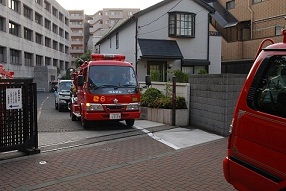 宮城県石巻市に消防ポンプ車を寄贈（写真）